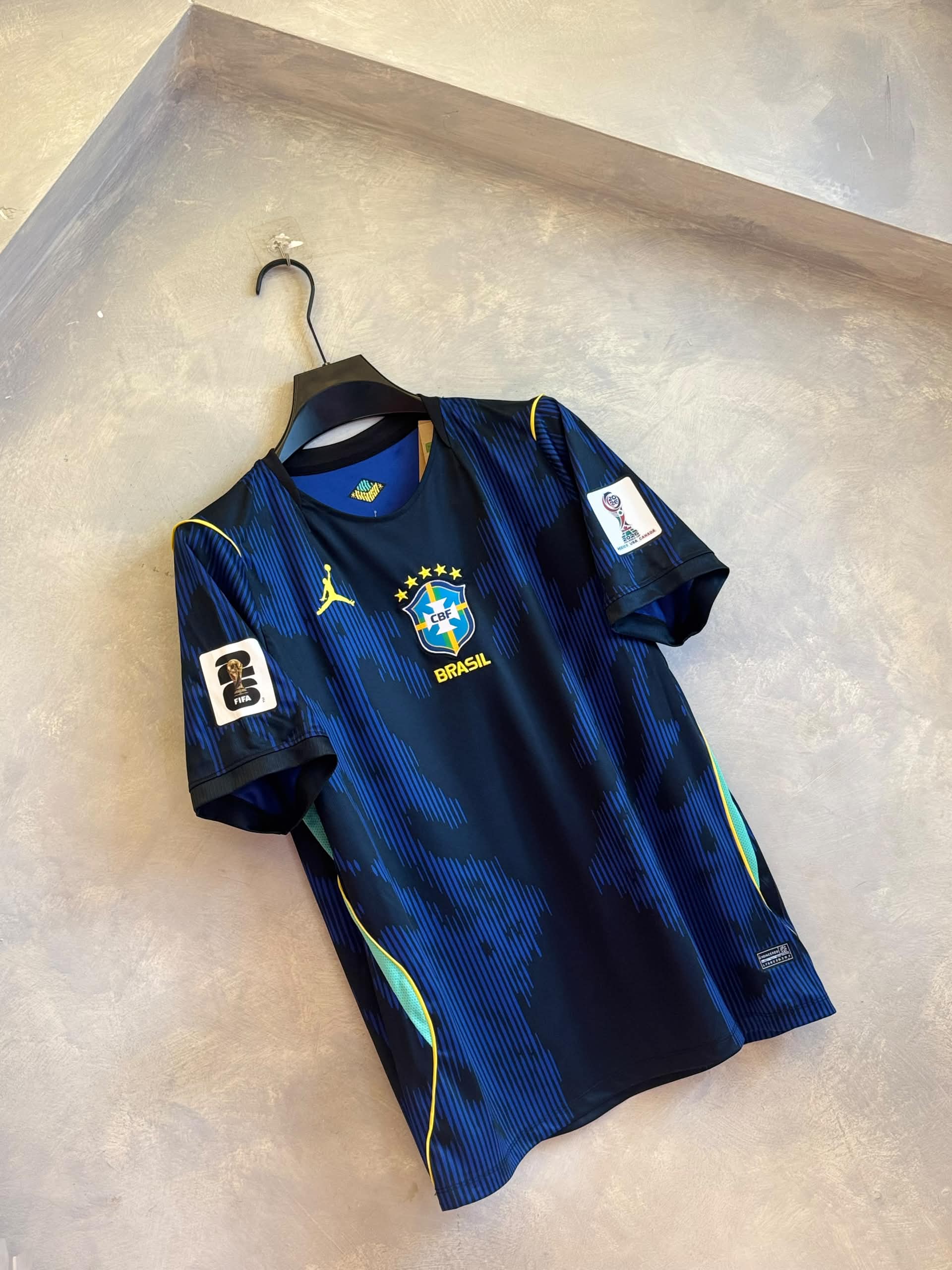 Brazil Special Edition 24-25 thumbnail 2